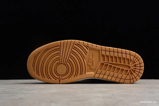 1 O-W AQ0818-158 CASE) AQ0818-158 -LouiV AIR (WITH JORDAN 0228